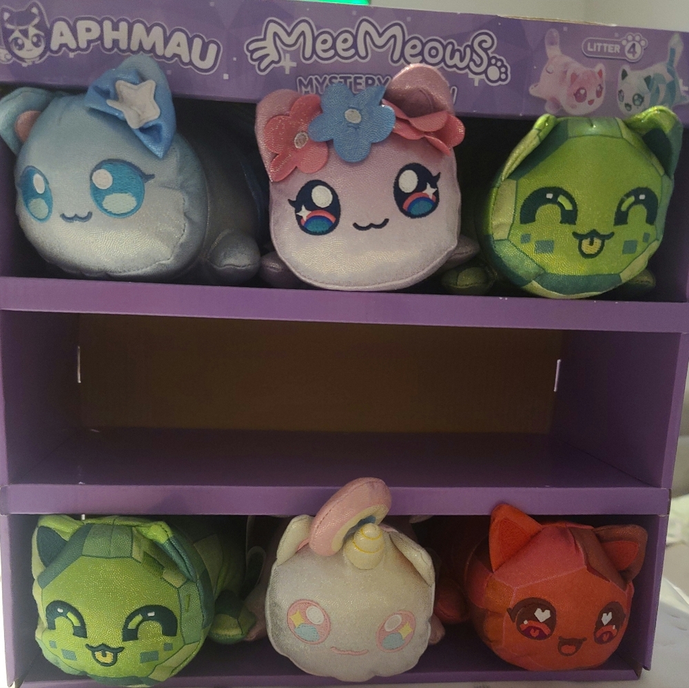 NWOB APHMAU MeeMeows Mystery Plush Set - Multicolor - Set Of 6 With 2 Duplicates